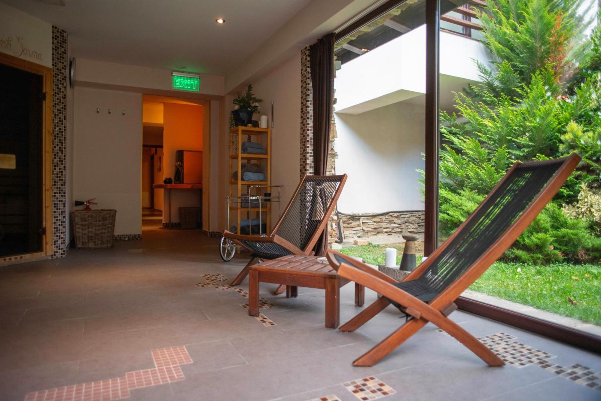 Paj Hotelul Retreat & Spa Sinaia Bagian luar foto